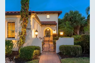7951 Matera Court, Lakewood Ranch, FL 34202 - Photo 10