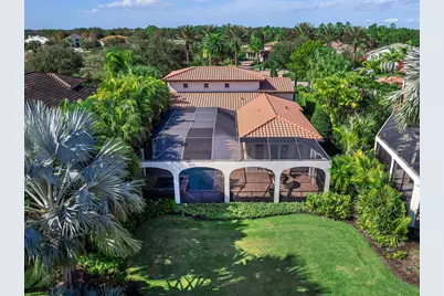 7951 Matera Court, Lakewood Ranch, FL 34202 - Photo 58