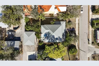 610 19th Street W, Bradenton, FL 34205 - Photo 68