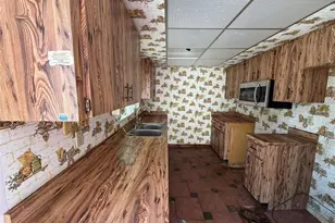 2311 15th St W, Palmetto, FL 34221 - Photo 22