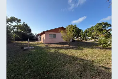 2311 15th Street W, Palmetto, FL 34221 - Photo 10