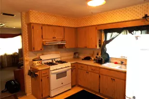 2513 14th Ave W, Bradenton, FL 34205 - Photo 6