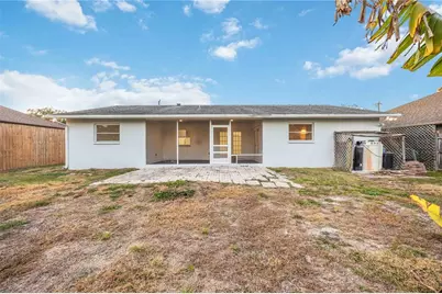 4355 Berkshire Drive, Sarasota, FL 34241 - Photo 28