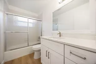 4355 Berkshire Dr, Sarasota, FL 34241 - Photo 20