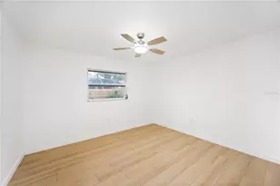 4355 Berkshire Dr, Sarasota, FL 34241 - Photo 18