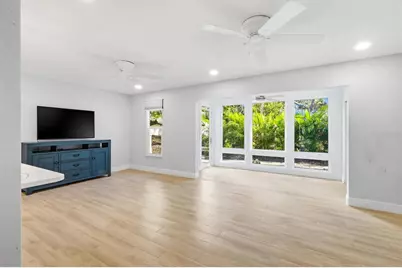 1201 E Peppertree Drive #234, Sarasota, FL 34242 - Photo 10