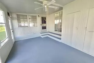 321 3rd St Dr W, Palmetto, FL 34221 - Photo 4