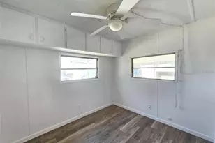 321 3rd St Dr W, Palmetto, FL 34221 - Photo 16