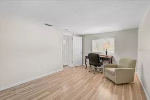 4514 S Lockwood Ridge Rd, Sarasota, FL 34231 - Photo 4