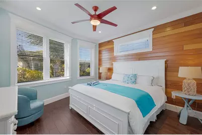 206 Church Avenue, Bradenton Beach, FL 34217 - Photo 68