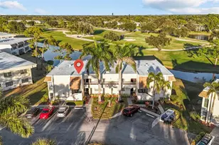 7193 W Country Club Dr N, Sarasota, FL 34243 - Photo 32