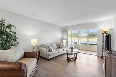 7193 W Country Club Drive N #140, Sarasota, FL 34243 - Photo 10