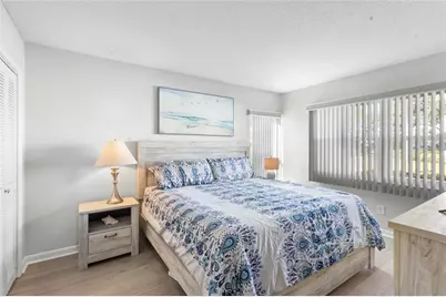 7193 W Country Club Drive N #140, Sarasota, FL 34243 - Photo 12