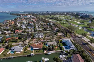 513 Outrigger Ln, Longboat Key, FL 34228 - Photo 52