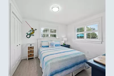 513 Outrigger Lane, Longboat Key, FL 34228 - Photo 24