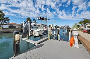 513 Outrigger Ln, Longboat Key, FL 34228 - Photo 42