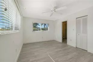 4750 Gulf of Mexico Dr, Longboat Key, FL 34228 - Photo 22