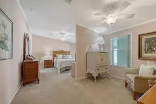 112 Oakwood Blvd W, Sarasota, FL 34237 - Photo 10