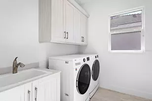 8043 Waterbend Trl, Sarasota, FL 34240 - Photo 38