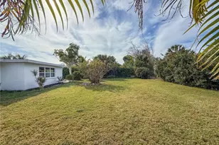 510 69th St, Holmes Beach, FL 34217 - Photo 4