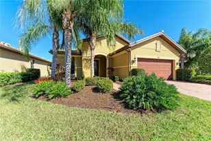 5381 Sundew Dr, Sarasota, FL 34238 - Photo 2