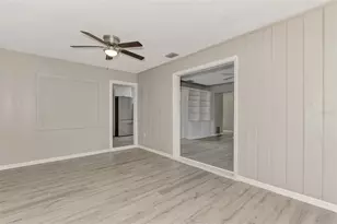 1891 Prospect St, Sarasota, FL 34239 - Photo 4