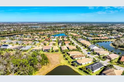 16748 Blackwater Terrace, Bradenton, FL 34202 - Photo 44