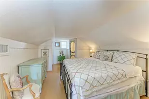 2308 Canasta Dr, Bradenton Beach, FL 34217 - Photo 24