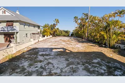 2306 Canasta Drive, Bradenton Beach, FL 34217 - Photo 4