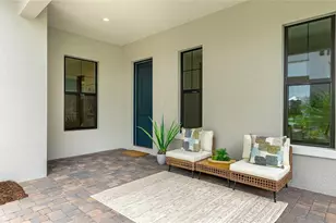 1504 Corfu Pl, Sarasota, FL 34240 - Photo 8