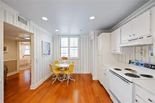 467 Palm Tree Dr, Bradenton, FL 34210 - Photo 8