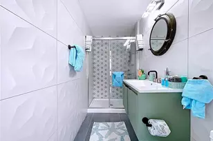 304 29th St, Holmes Beach, FL 34217 - Photo 28