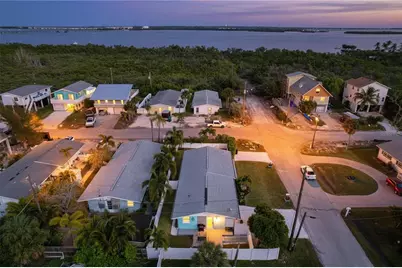 304 29th Street #A, Holmes Beach, FL 34217 - Photo 36