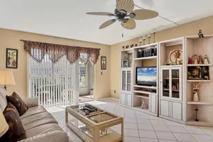 1330 Glen Oaks Dr E, Sarasota, FL 34232 - Photo 6