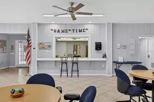 1330 Glen Oaks Dr E, Sarasota, FL 34232 - Photo 32