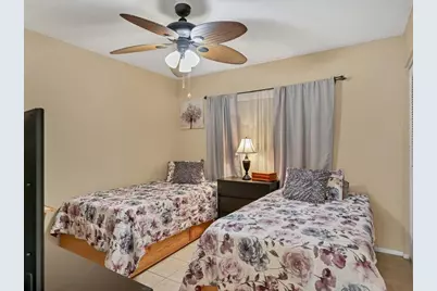 1330 Glen Oaks Drive E #174D, Sarasota, FL 34232 - Photo 24