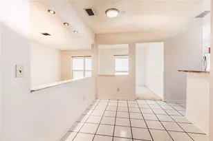 7416 Clearview Dr, Tampa, FL 33634 - Photo 12