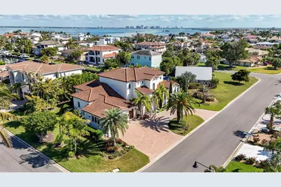 1005 Bogey Lane, Longboat Key, FL 34228 - Photo 1