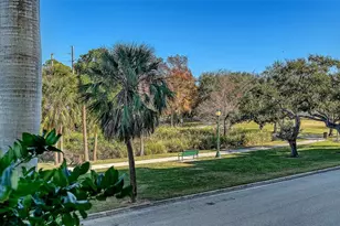 1064 N Tamiami Trl, Sarasota, FL 34236 - Photo 36