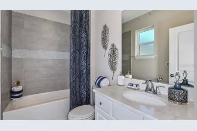 8564 Snowfall Street, Sarasota, FL 34241 - Photo 14