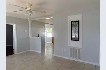 4310 7th Avenue W, Bradenton, FL 34209 - Photo 4