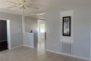 4310 7th Ave W, Bradenton, FL 34209 - Photo 4