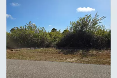 277 Baytree Drive, Rotonda West, FL 33947 - Photo 8