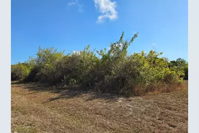 277 Baytree Drive, Rotonda West, FL 33947 - Photo 1