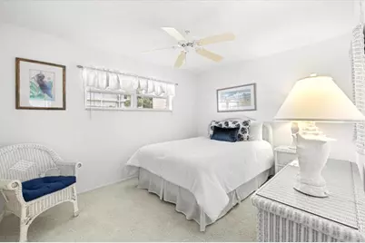 1300 N Portofino Drive #S206, Sarasota, FL 34242 - Photo 18