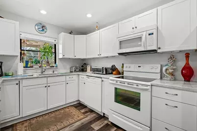 4132 Prairie View Drive, Sarasota, FL 34232 - Photo 6