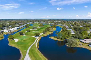 7193 W Country Club Dr N, Sarasota, FL 34243 - Photo 32