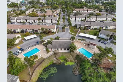 2701 Hidden Lake Drive N #E, Sarasota, FL 34237 - Photo 16