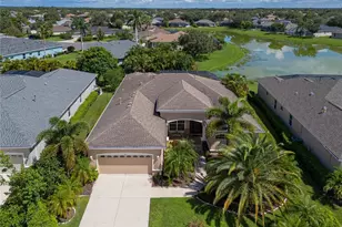 348 Snapdragon Loop, Bradenton, FL 34212 - Photo 2