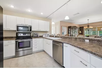 1802 W 69th Street W, Bradenton, FL 34209 - Photo 14